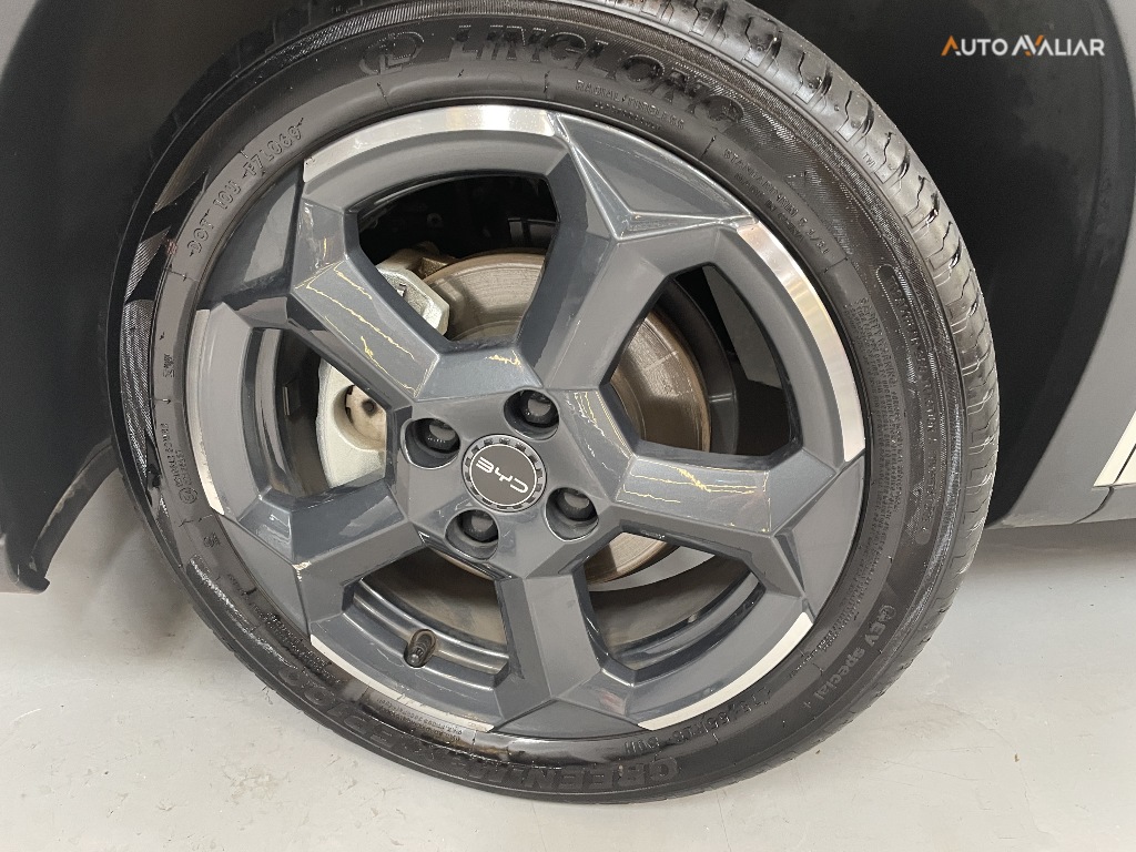 BYD DOLPHIN MINI 38 KW EL&Eacute;TRICO