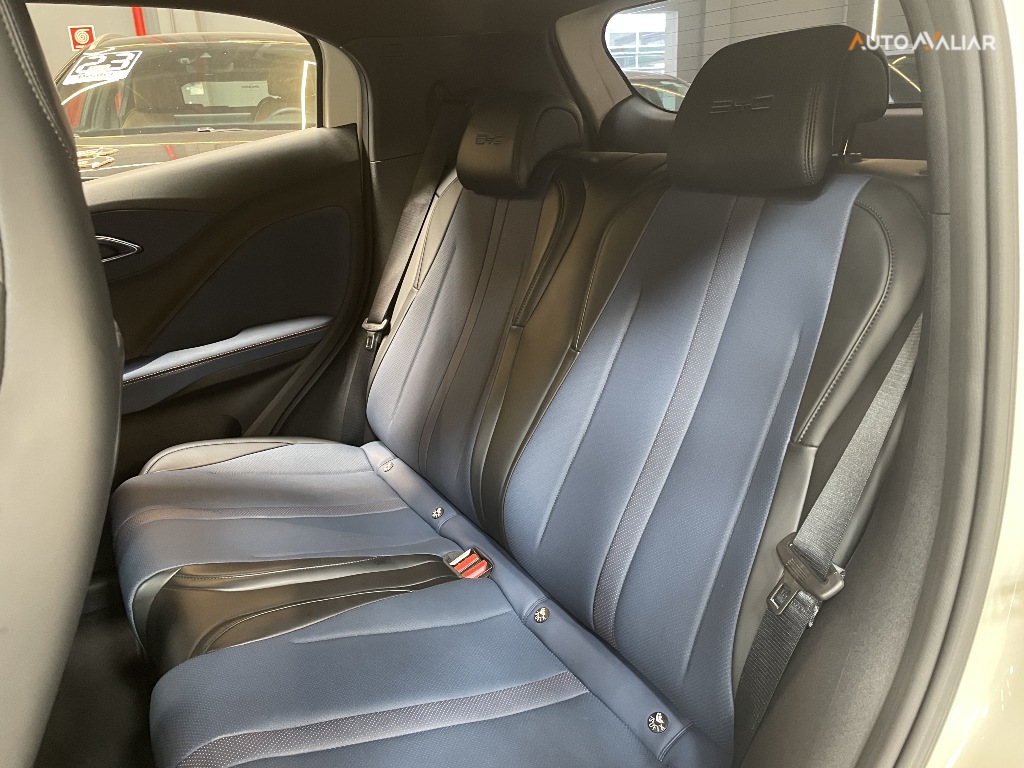 BYD DOLPHIN MINI 38 KW EL&Eacute;TRICO