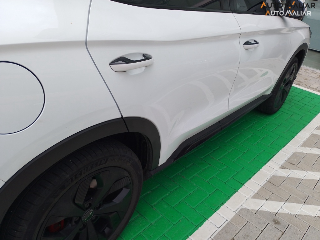 BYD SONG PLUS 1.5 DM-I H&Iacute;BRIDO AUTOM&Aacute;TICO