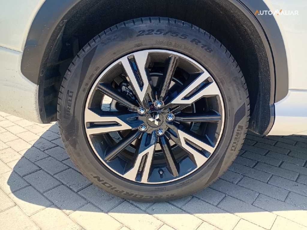 MITSUBISHI ECLIPSE CROSS 1.5 MIVEC TURBO GASOLINA HPE CVT