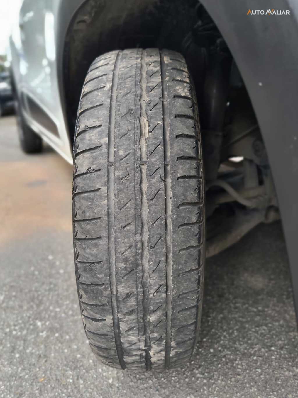 RENAULT KWID 1.0 12V SCE FLEX INTENSE MANUAL