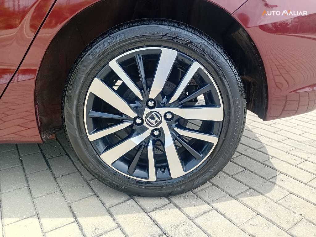 HONDA CITY 1.5 I-VTEC FLEX HATCH TOURING CVT