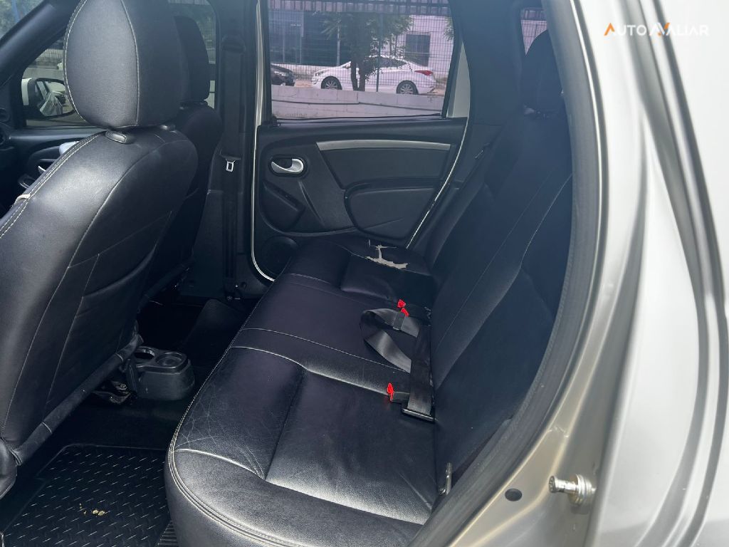 RENAULT DUSTER 1.6 16V SCE FLEX EXPRESSION X-TRONIC