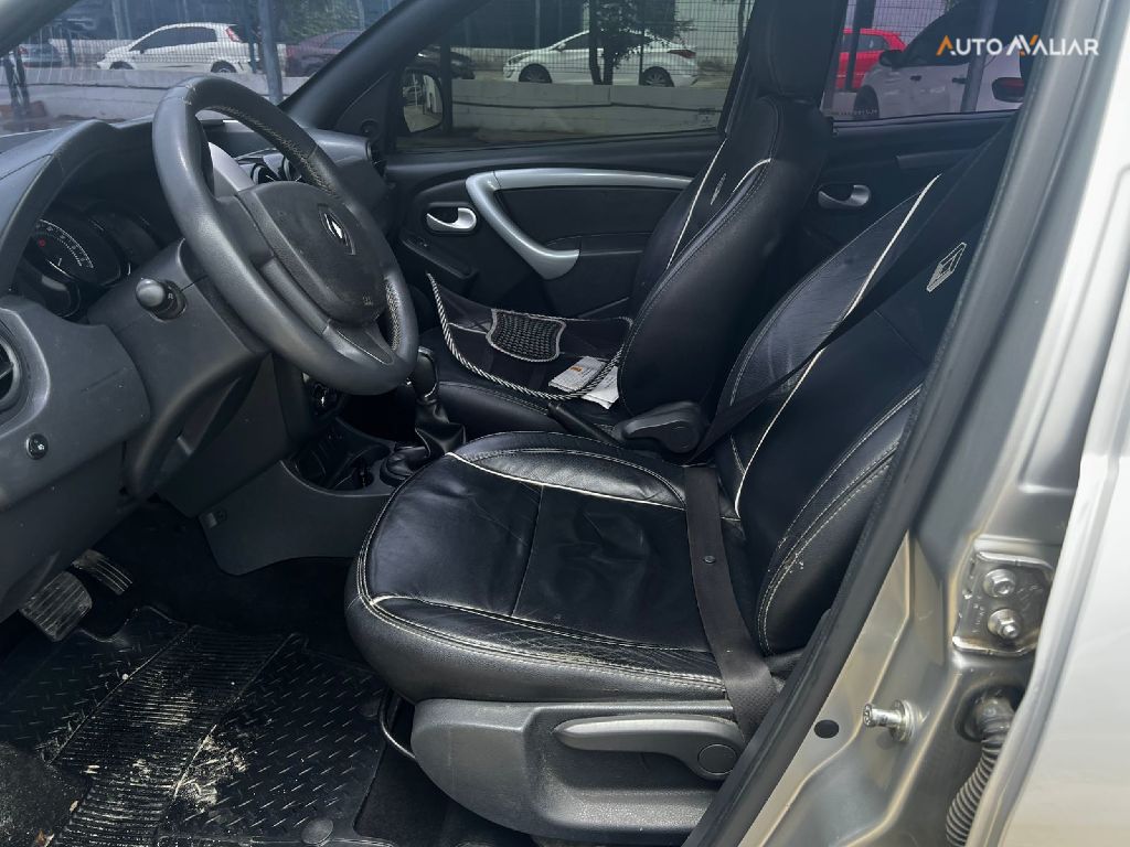 RENAULT DUSTER 1.6 16V SCE FLEX EXPRESSION X-TRONIC