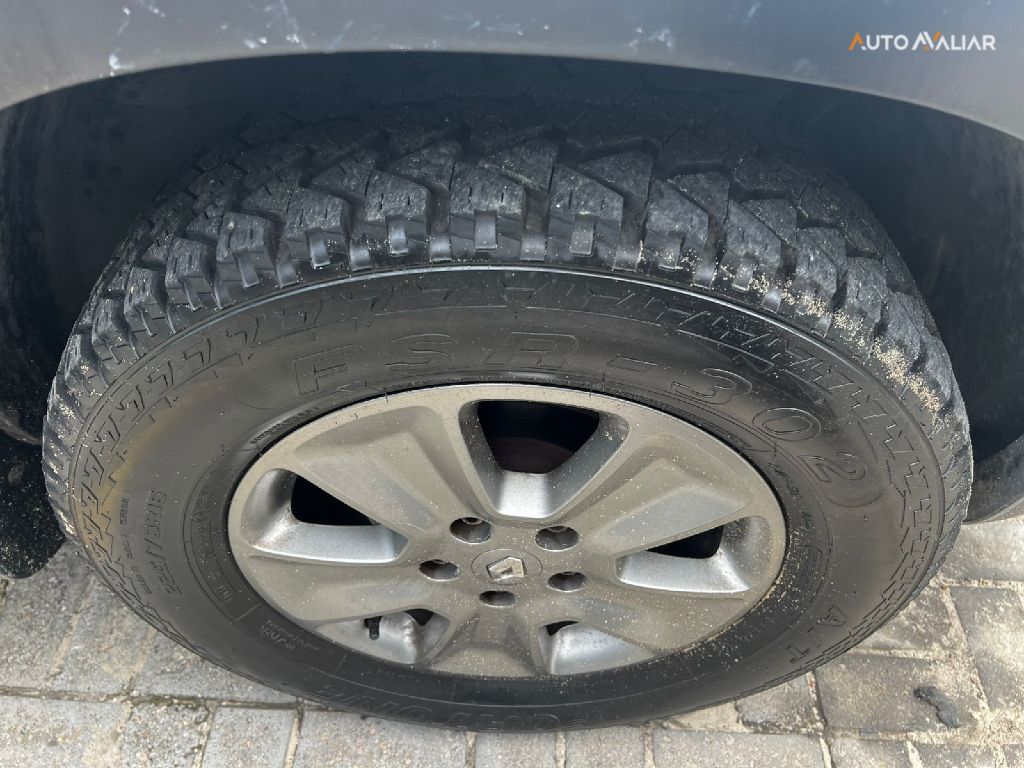 RENAULT DUSTER 1.6 16V SCE FLEX EXPRESSION X-TRONIC