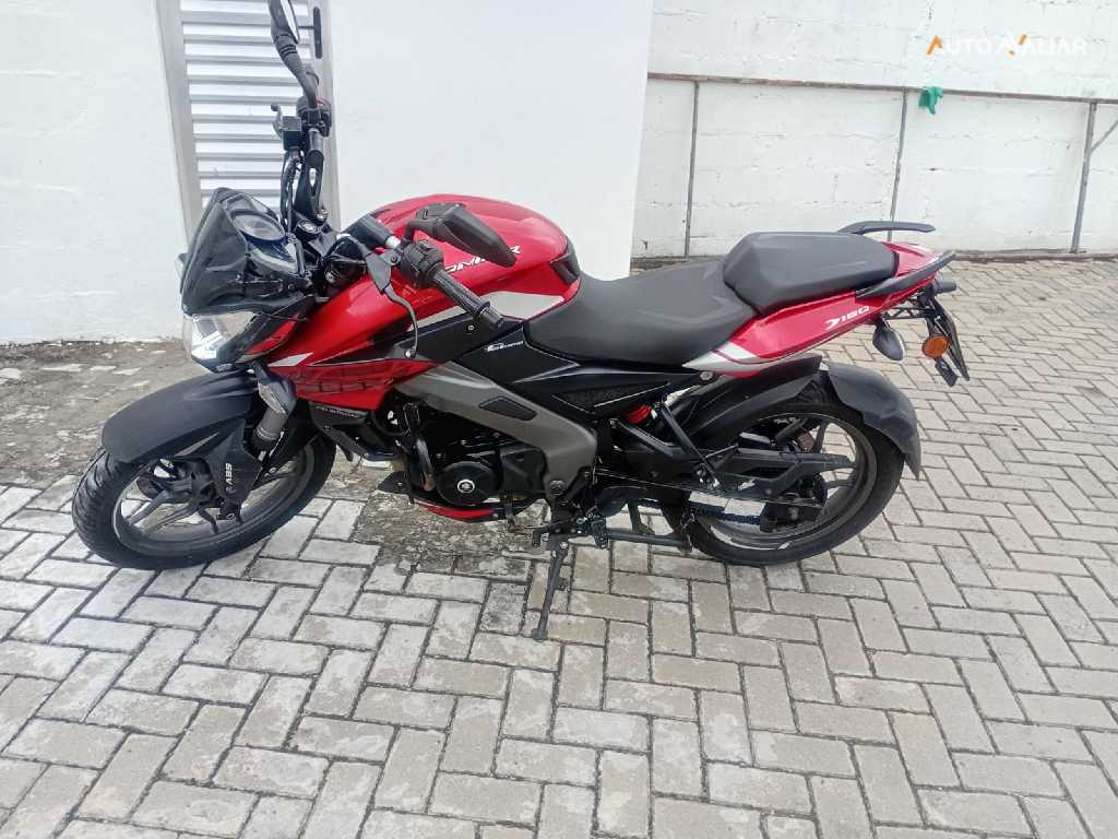BAJAJ DOMINAR 160 DOMINAR 160