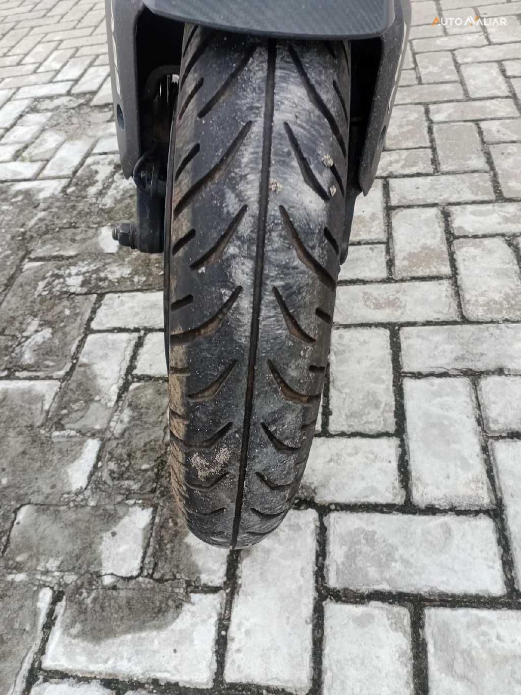 BAJAJ DOMINAR 160 DOMINAR 160