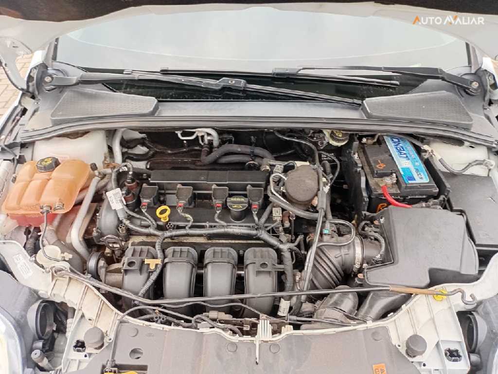 FORD FOCUS 2.0 SE SEDAN 16V FLEX 4P AUTOMATICO