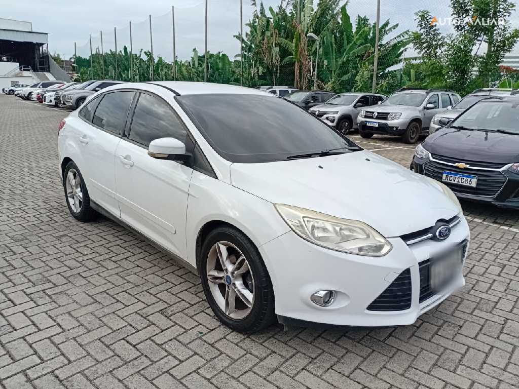 FORD FOCUS 2.0 SE SEDAN 16V FLEX 4P AUTOMATICO