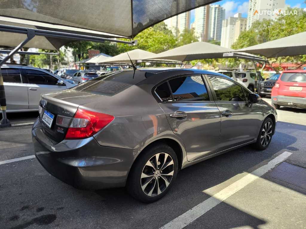 HONDA CIVIC 2.0 LXR 16V FLEX 4P AUTOMATICO