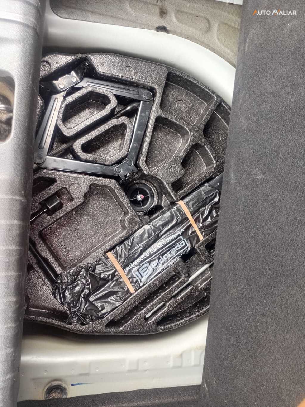 CHEVROLET ONIX 1.4 MPFI LTZ 8V FLEX 4P AUTOMATICO