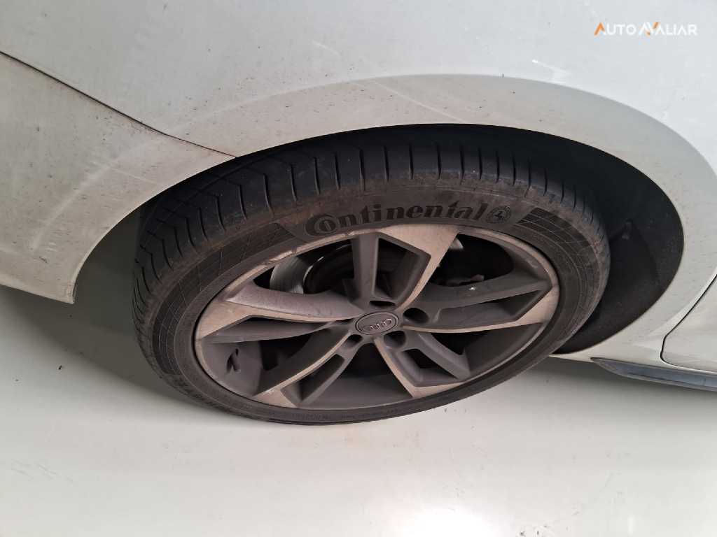 AUDI A4 2.0 TFSI LIMITED EDITION GASOLINA 4P S TRONIC