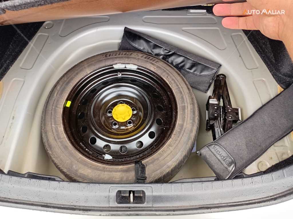 TOYOTA COROLLA 1.8 GLI 16V FLEX 4P AUTOMATICO