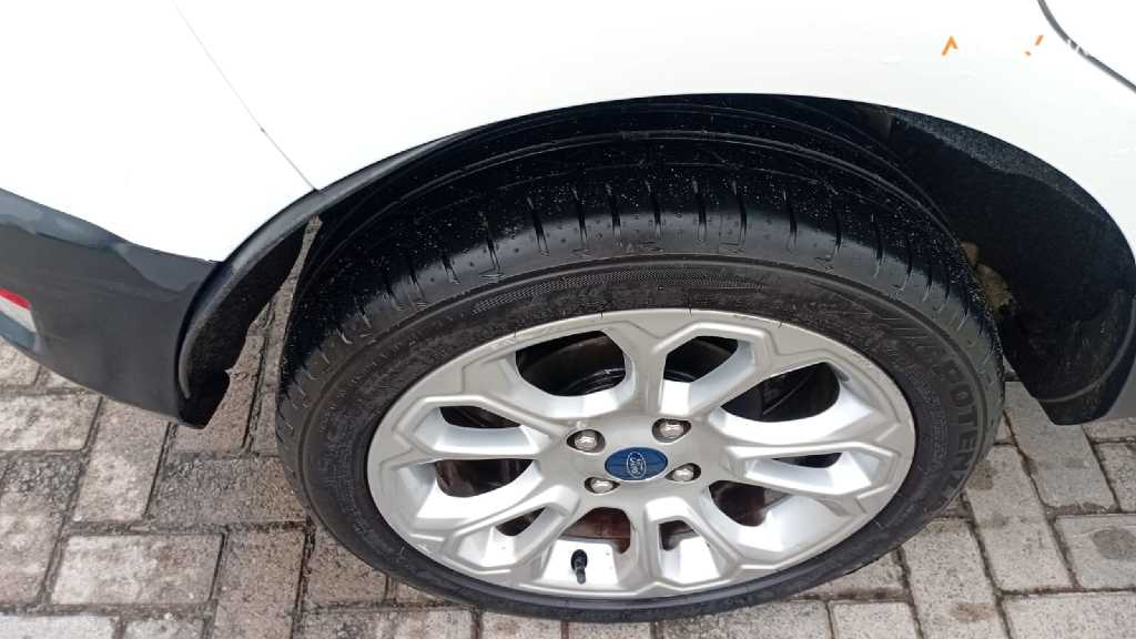 FORD ECOSPORT 1.5 TI-VCT FLEX TITANIUM AUTOMATICO