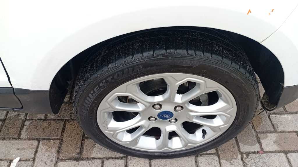 FORD ECOSPORT 1.5 TI-VCT FLEX TITANIUM AUTOMATICO