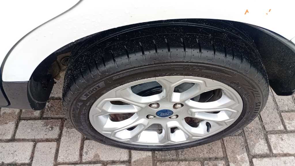 FORD ECOSPORT 1.5 TI-VCT FLEX TITANIUM AUTOMATICO