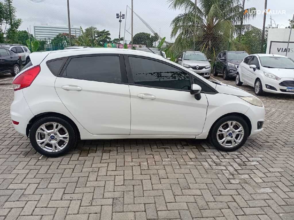 FORD FIESTA 1.6 SE HATCH 16V FLEX 4P POWERSHIFT