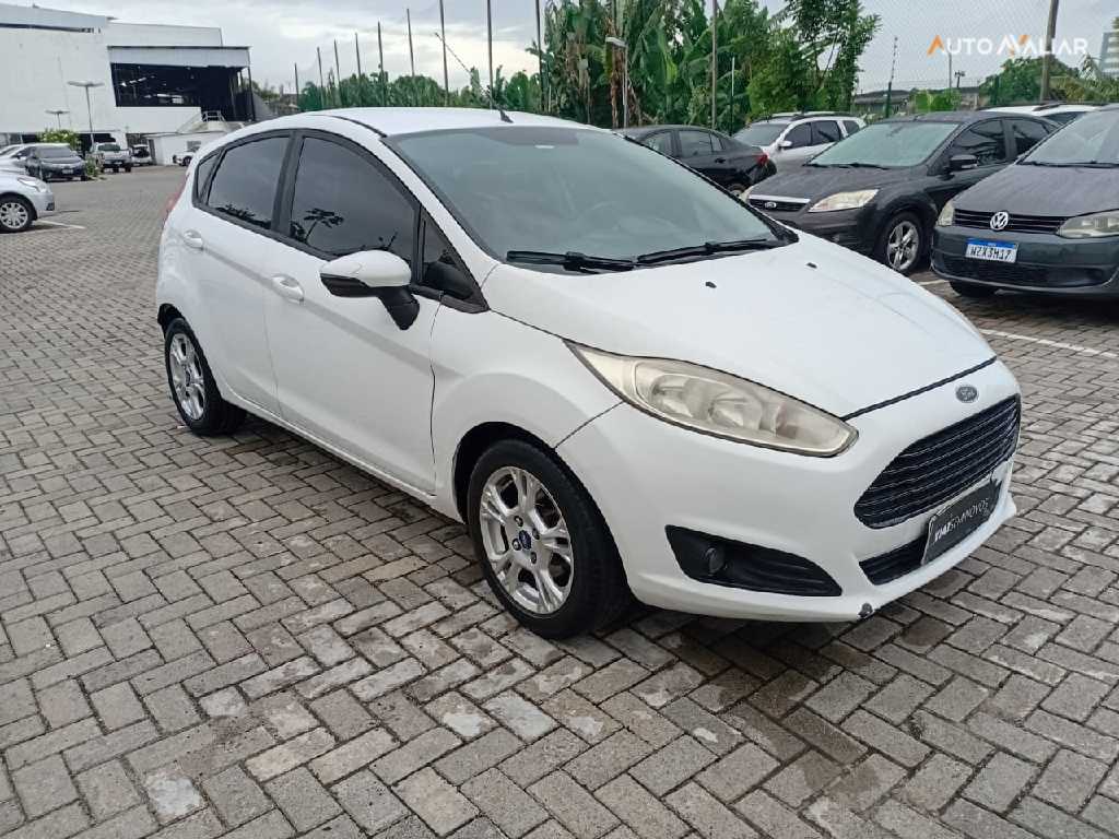 FORD FIESTA 1.6 SE HATCH 16V FLEX 4P POWERSHIFT