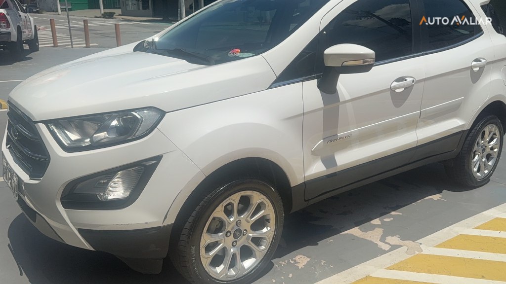 FORD ECOSPORT 1.5 TITANIUM 12V FLEX 5P AUT