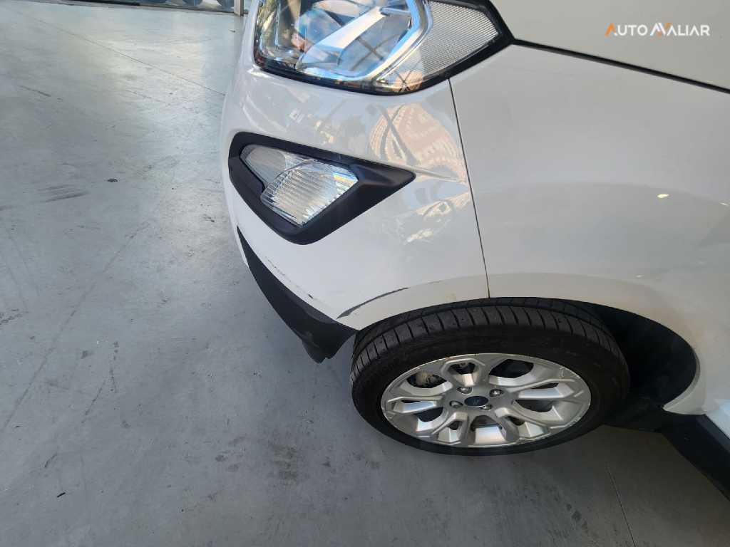 FORD ECOSPORT 1.5 TITANIUM 12V FLEX 5P AUT