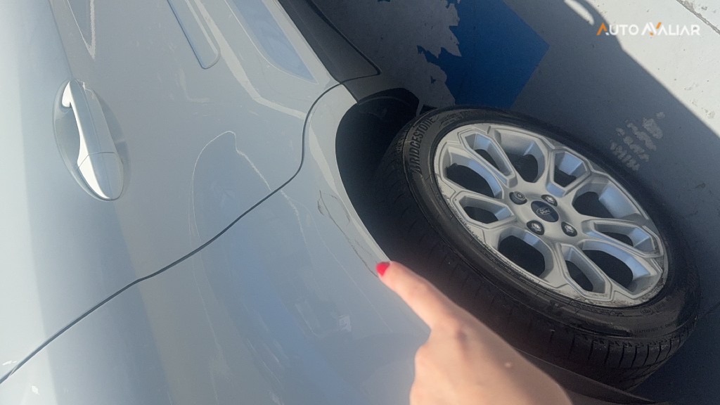 FORD ECOSPORT 1.5 TITANIUM 12V FLEX 5P AUT