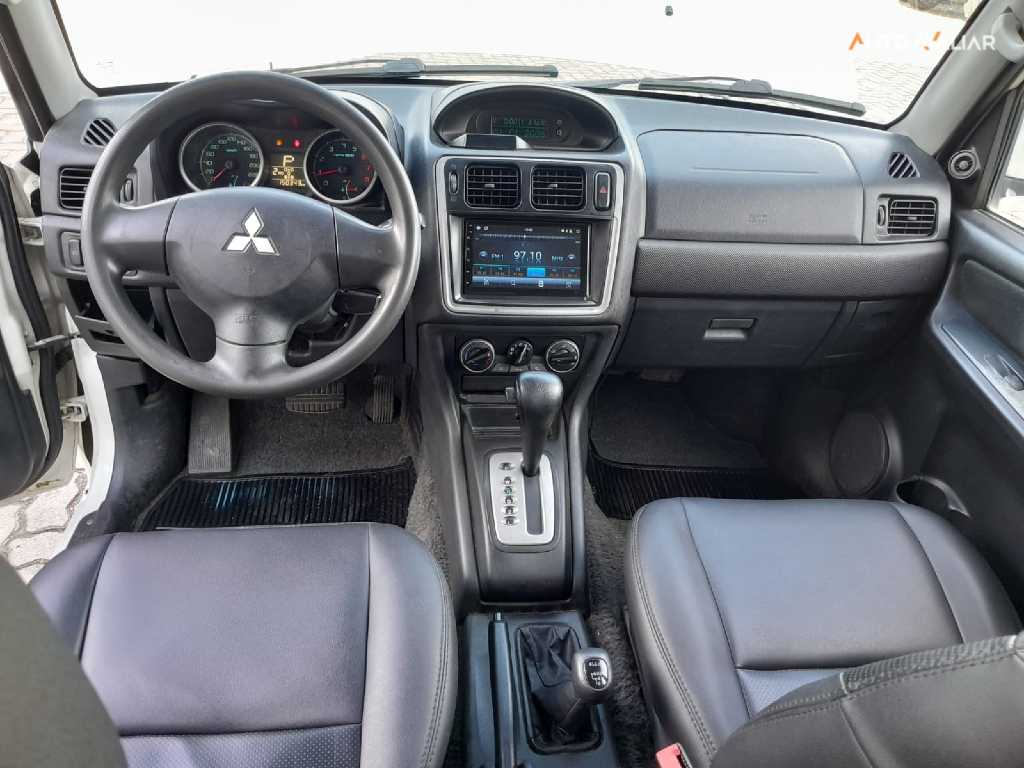 MITSUBISHI PAJERO TR4 2.0 4X4 16V 140CV FLEX 4P AUTOMATICO