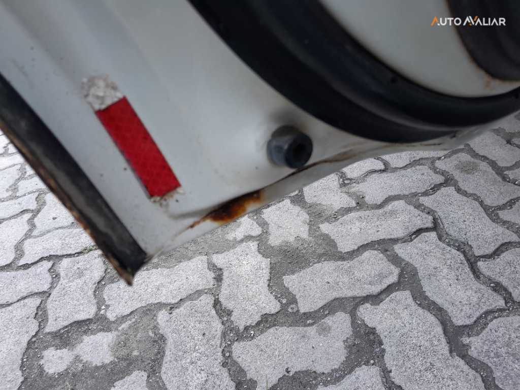 MITSUBISHI PAJERO TR4 2.0 4X4 16V 140CV FLEX 4P AUTOMATICO