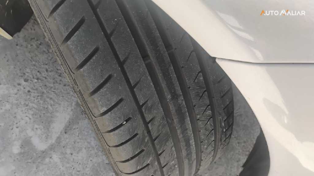 BMW 320I 2.0 16V TURBO ACTIVE FLEX 4P AUTOMATICO