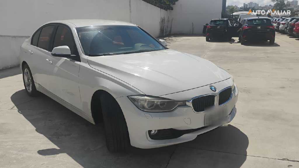 BMW 320I 2.0 16V TURBO ACTIVE FLEX 4P AUTOMATICO