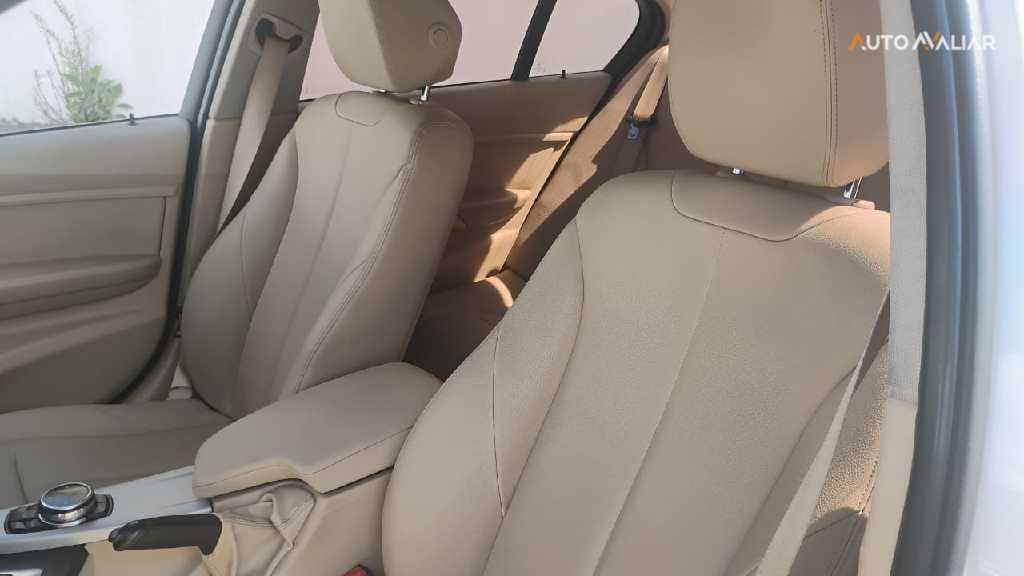 BMW 320I 2.0 16V TURBO ACTIVE FLEX 4P AUTOMATICO