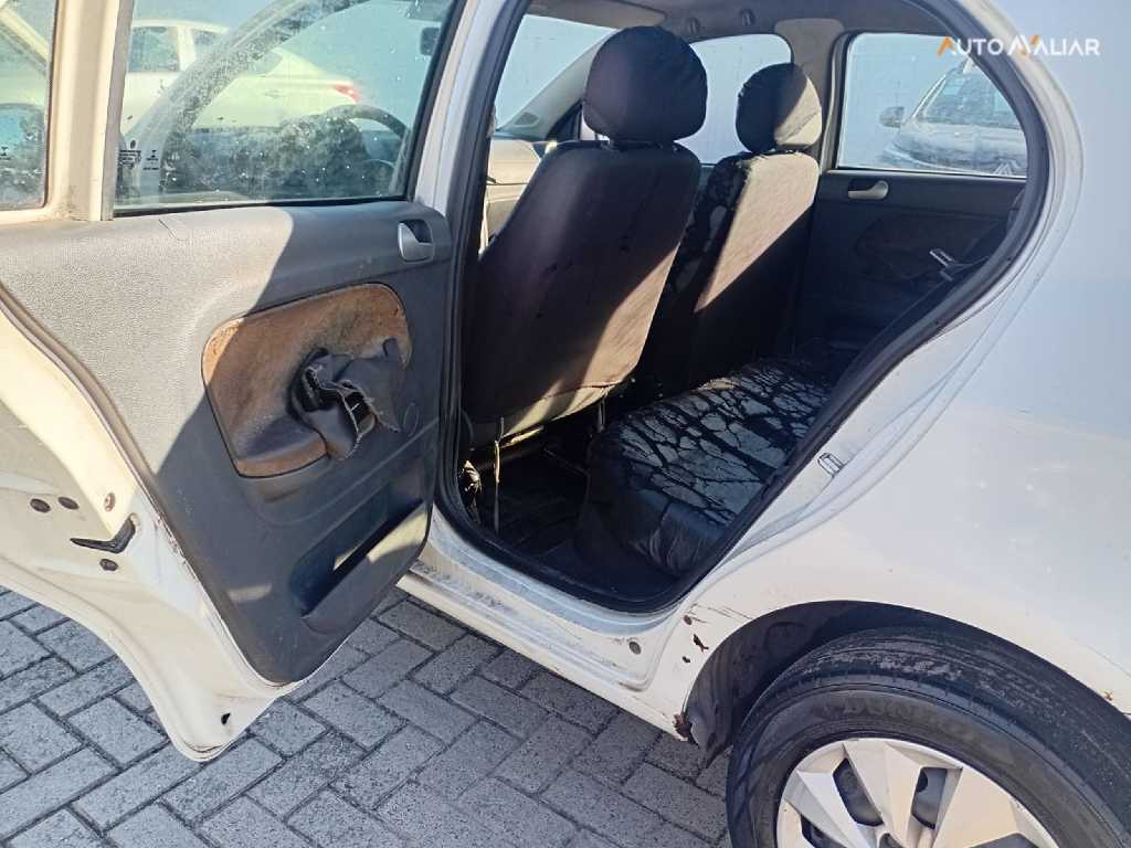 VOLKSWAGEN GOL 1.0 MI 8V FLEX 4P MANUAL
