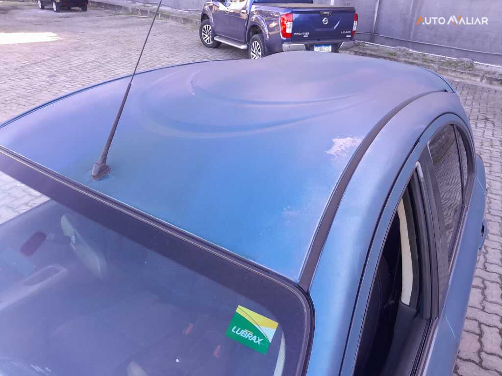 NISSAN MARCH 1.6 SV 16V FLEX 4P MANUAL