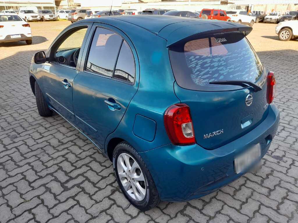 NISSAN MARCH 1.6 SV 16V FLEX 4P MANUAL