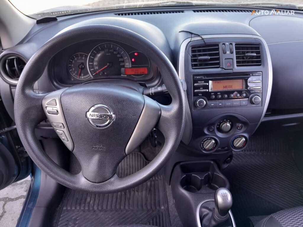 NISSAN MARCH 1.6 SV 16V FLEX 4P MANUAL