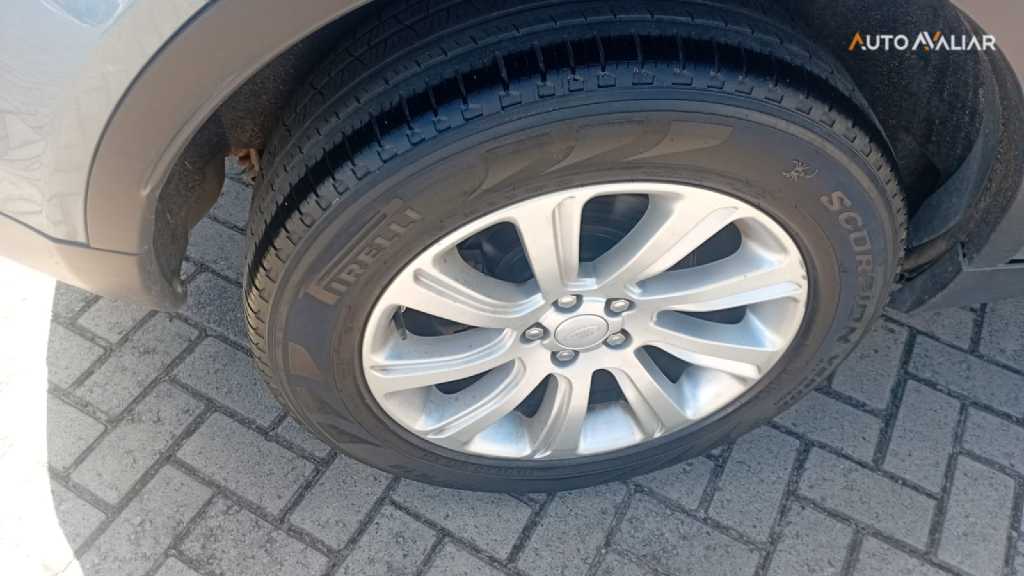 LAND ROVER DISCOVERY SPORT 2.0 D180 TURBO DIESEL SE AUTOMATICO