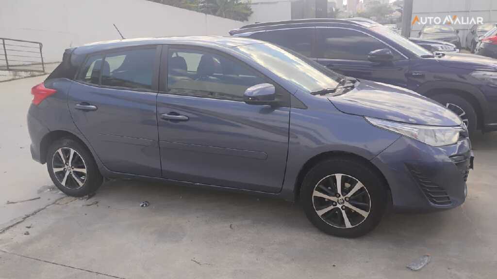 TOYOTA YARIS 1.5 16V FLEX XS MULTIDRIVE