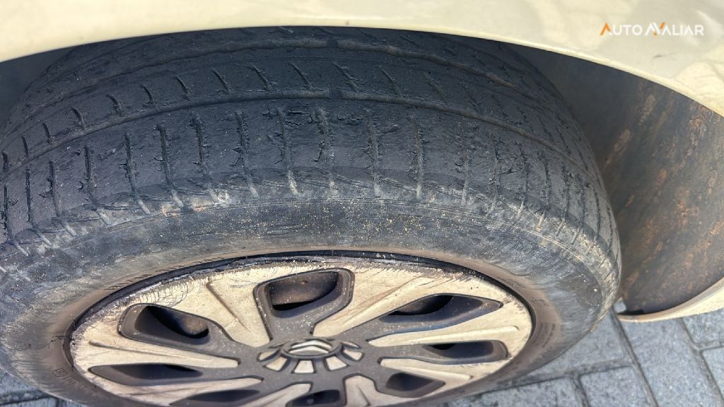 CITROEN C3 1.2 PURE TECH FLEX ATTRACTION MANUAL