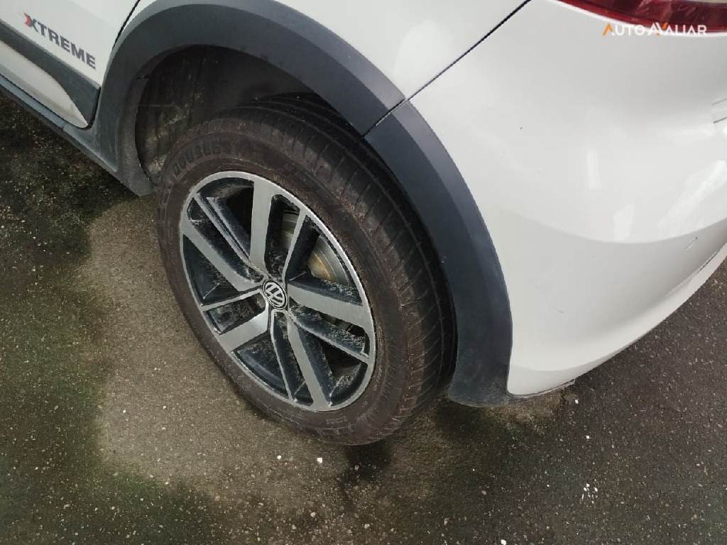 VOLKSWAGEN FOX 1.6 MSI TOTAL FLEX XTREME 4P MANUAL