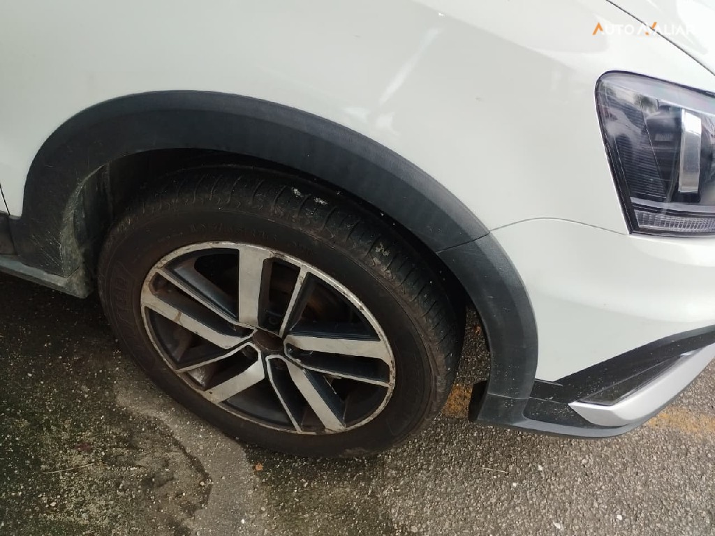 VOLKSWAGEN FOX 1.6 MSI TOTAL FLEX XTREME 4P MANUAL