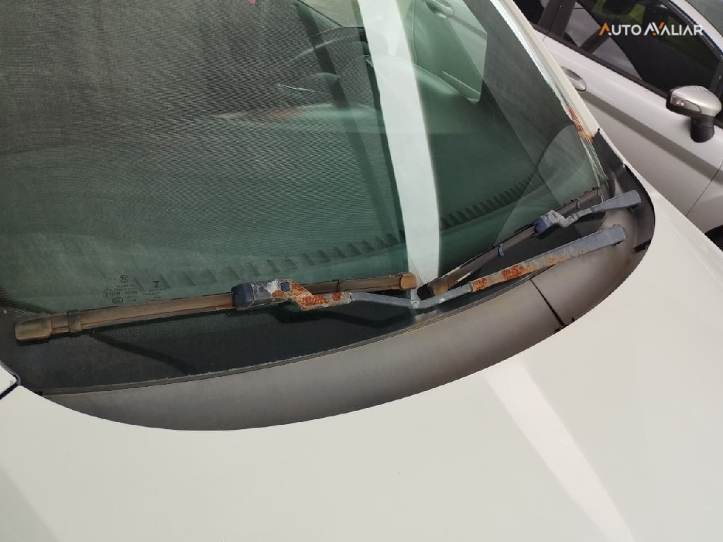 VOLKSWAGEN FOX 1.6 MSI TOTAL FLEX XTREME 4P MANUAL