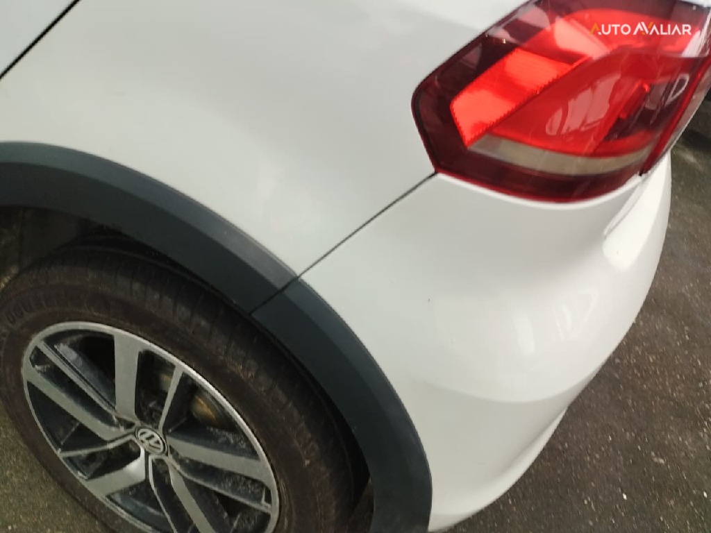 VOLKSWAGEN FOX 1.6 MSI TOTAL FLEX XTREME 4P MANUAL