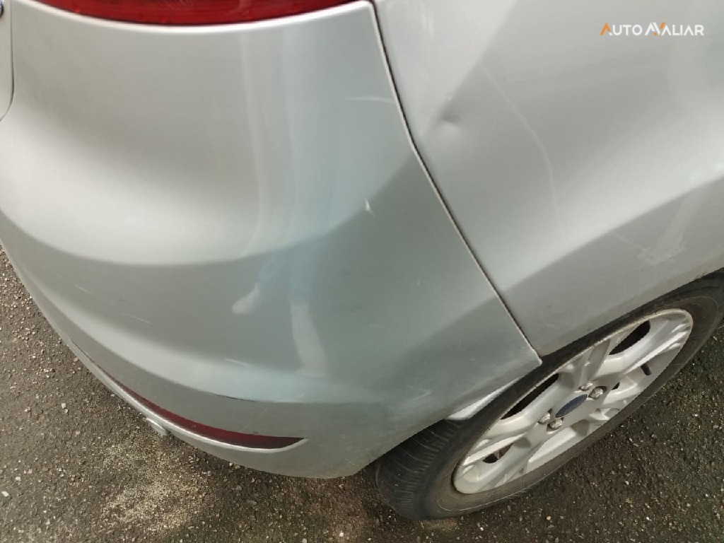 FORD FIESTA 1.6 SE HATCH 16V FLEX 4P MANUAL