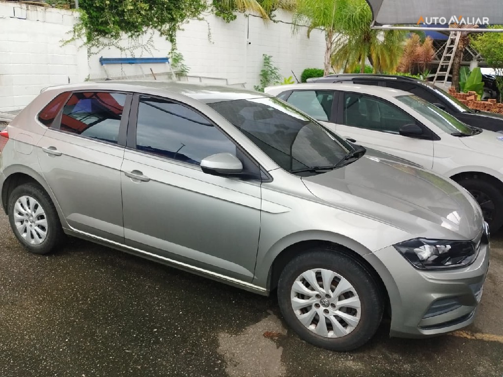 VOLKSWAGEN POLO 1.0 200 TSI FLEX 