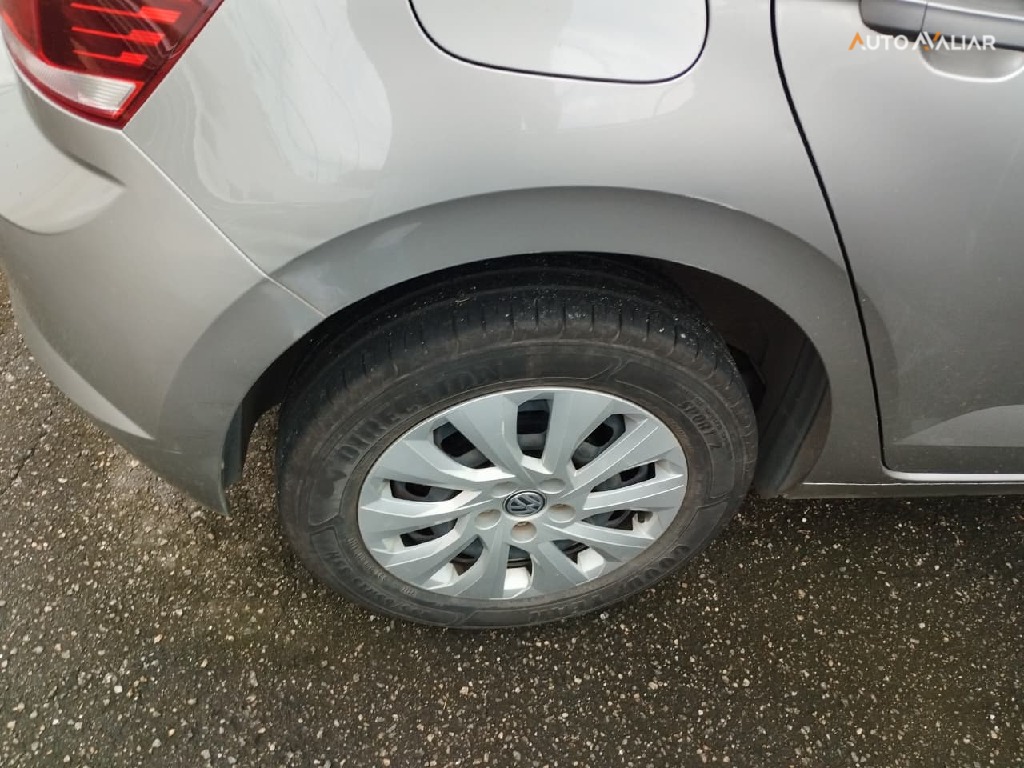 VOLKSWAGEN POLO 1.0 200 TSI FLEX 