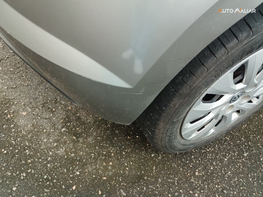 VOLKSWAGEN POLO 1.0 200 TSI FLEX 