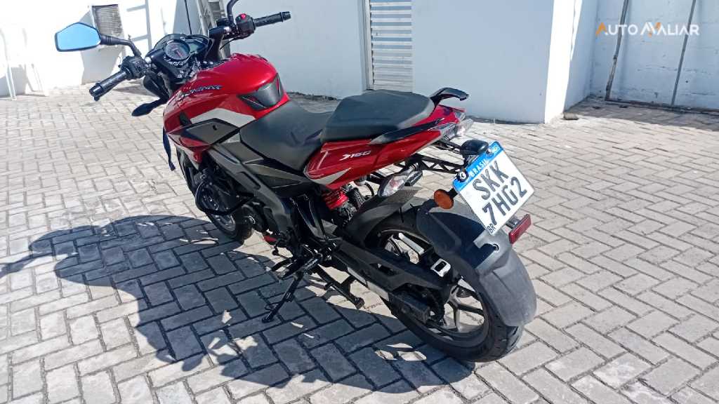 BAJAJ DOMINAR 160 DOMINAR 160