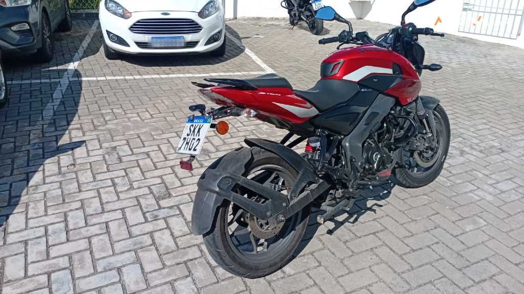 BAJAJ DOMINAR 160 DOMINAR 160