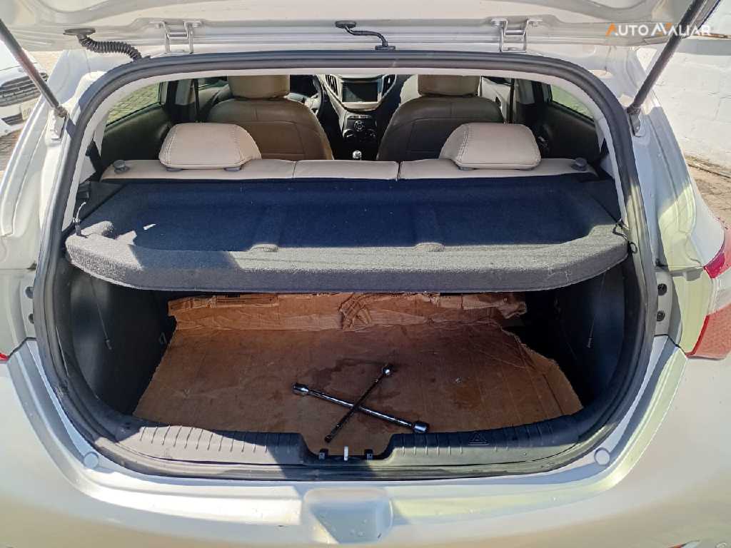 HYUNDAI HB20 1.6 PREMIUM 16V FLEX 4P MANUAL