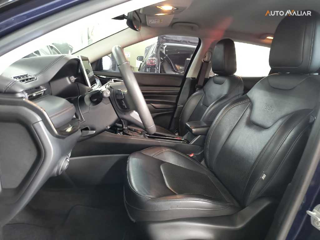 JEEP COMPASS 1.3 T270 TURBO FLEX LIMITED AT6