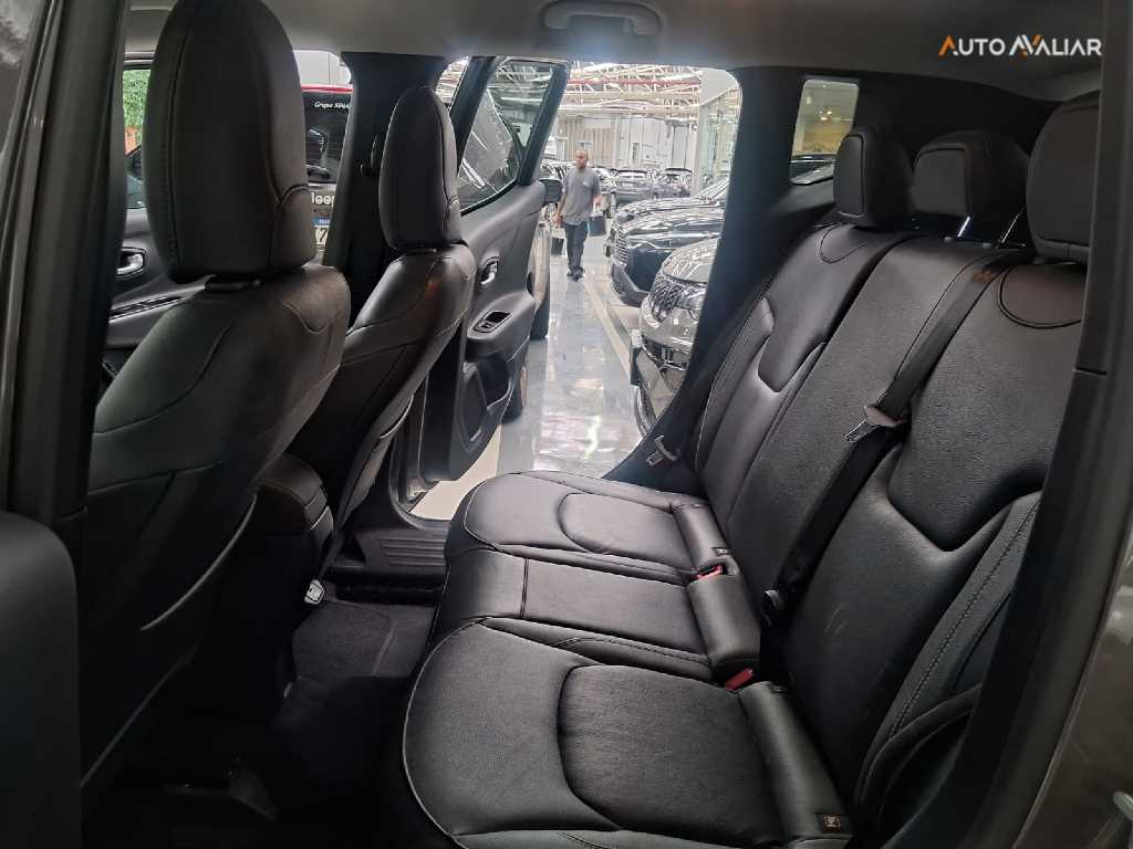 JEEP COMPASS 1.3 T270 TURBO FLEX LIMITED AT6